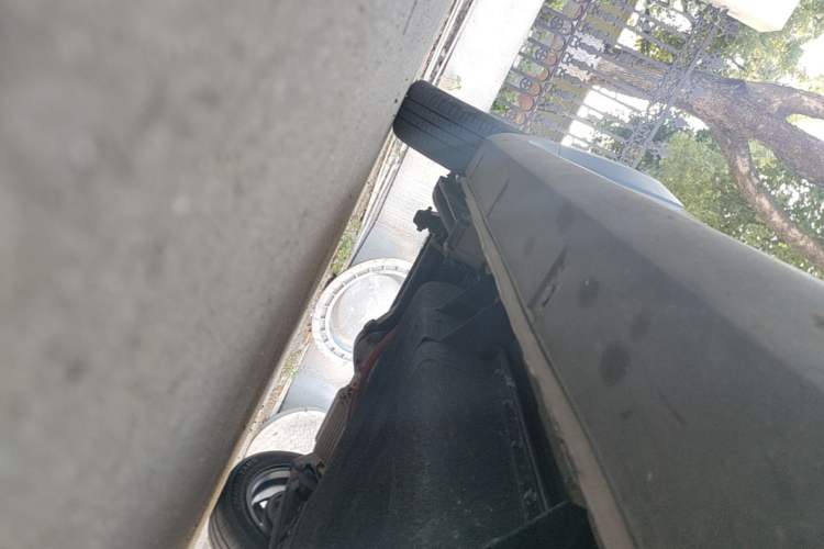 Used Geely Galaxy Panda 2024 200km Panda Rider Right Side Sill