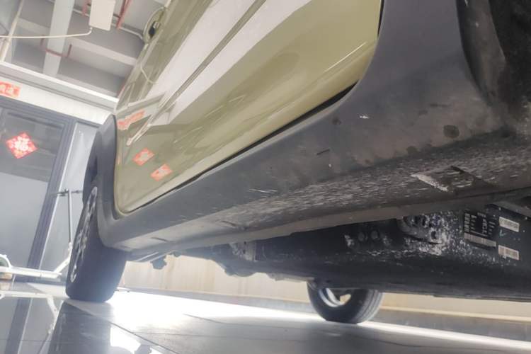 Used Geely Galaxy Panda 2024 200km Panda Rider Right Side Sill