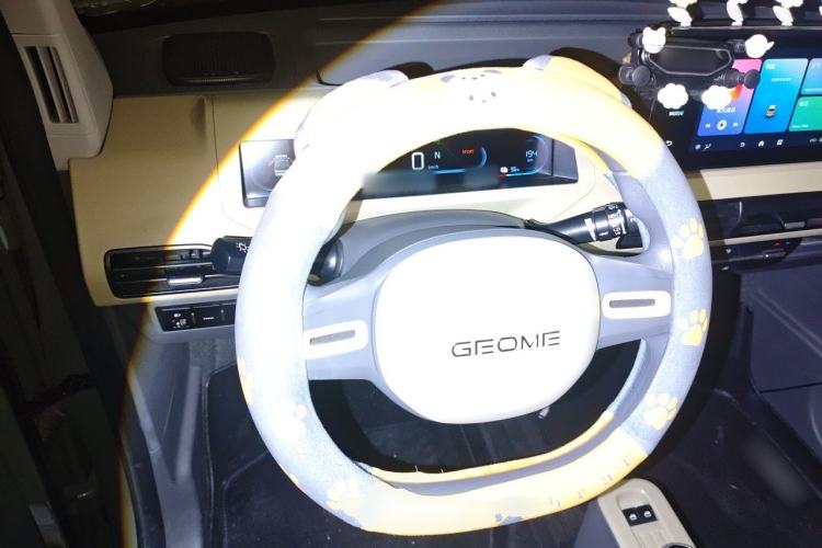 Used Geely Galaxy Panda 2024 200km Panda Rider Steering Wheel