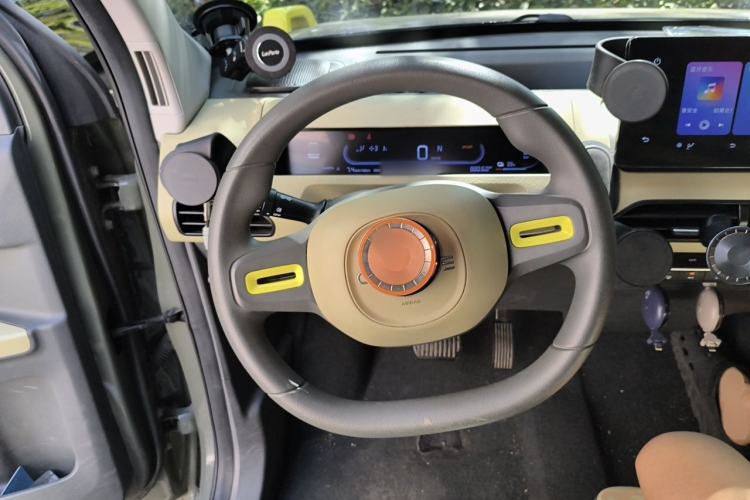 Used Geely Galaxy Panda 2024 200km Panda Rider Steering Wheel