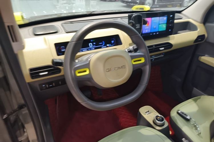 Used Geely Galaxy Panda 2024 200km Panda Rider Steering Wheel