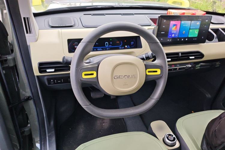 Used Geely Galaxy Panda 2024 200km Panda Rider Steering Wheel