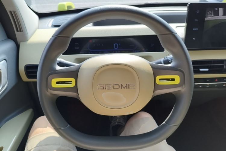 Used Geely Galaxy Panda 2024 200km Panda Rider Steering Wheel