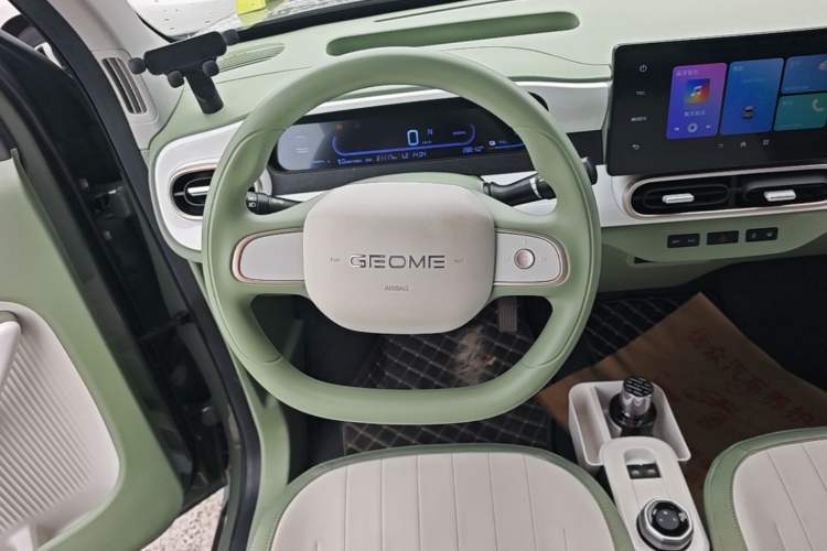 Used Geely Galaxy Panda 2024 200km Panda Rider Steering Wheel