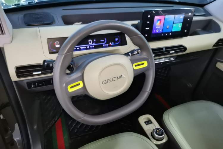 Used Geely Galaxy Panda 2024 200km Panda Rider Steering Wheel