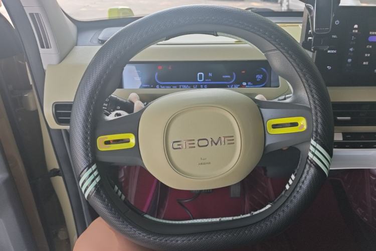 Used Geely Galaxy Panda 2024 200km Panda Rider Steering Wheel