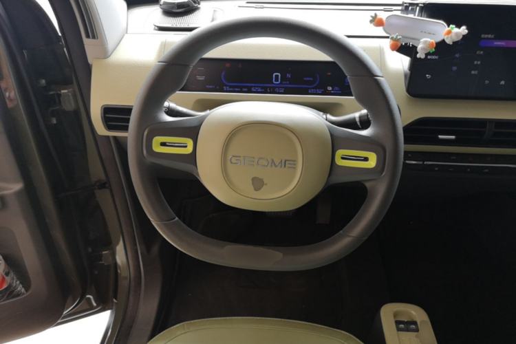 Used Geely Galaxy Panda 2024 200km Panda Rider Steering Wheel
