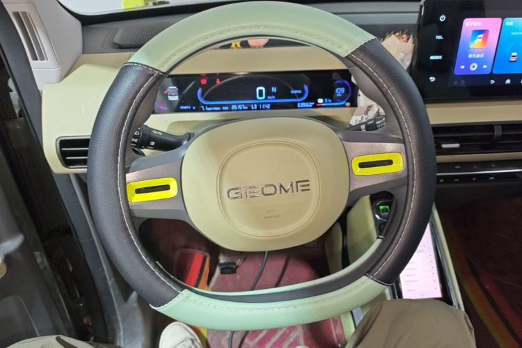 Used Geely Galaxy Panda 2024 200km Panda Rider Steering Wheel