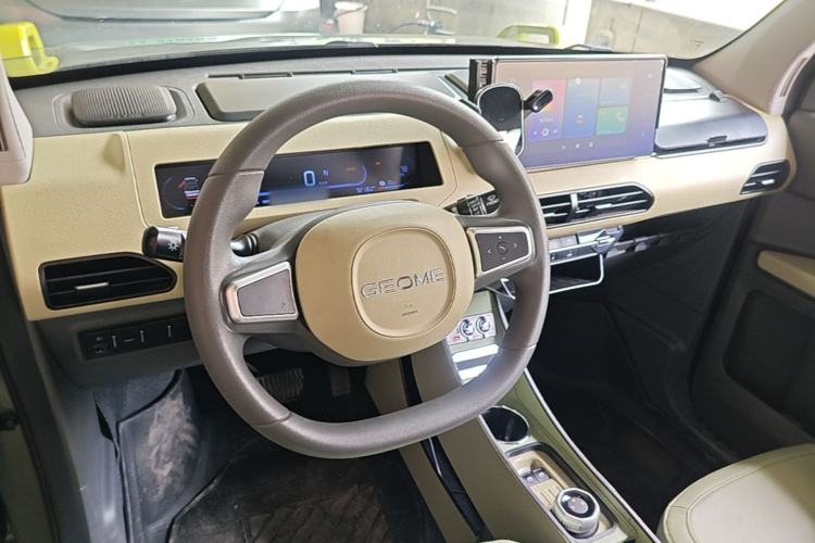 Used Geely Galaxy Panda 2024 200km Panda Rider Steering Wheel