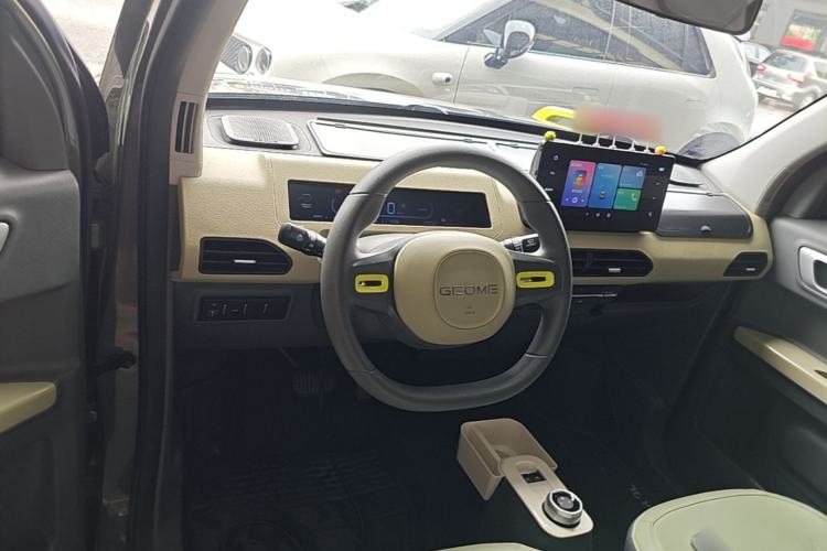 Used Geely Galaxy Panda 2024 200km Panda Rider Steering Wheel