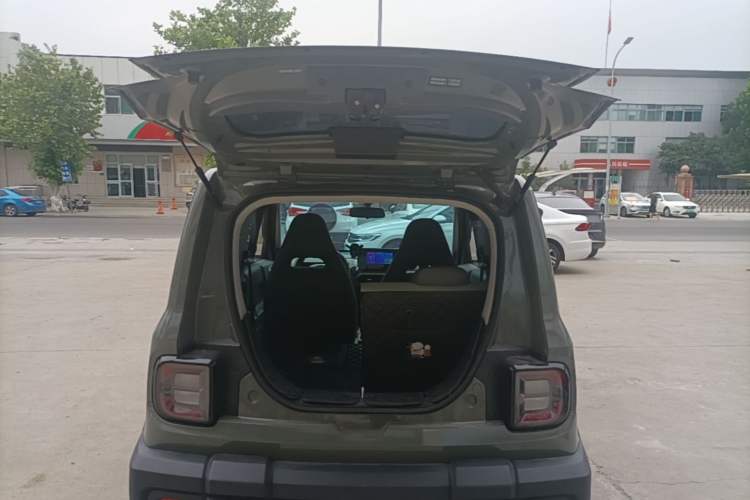 Used Geely Galaxy Panda 2024 200km Panda Rider Trunk