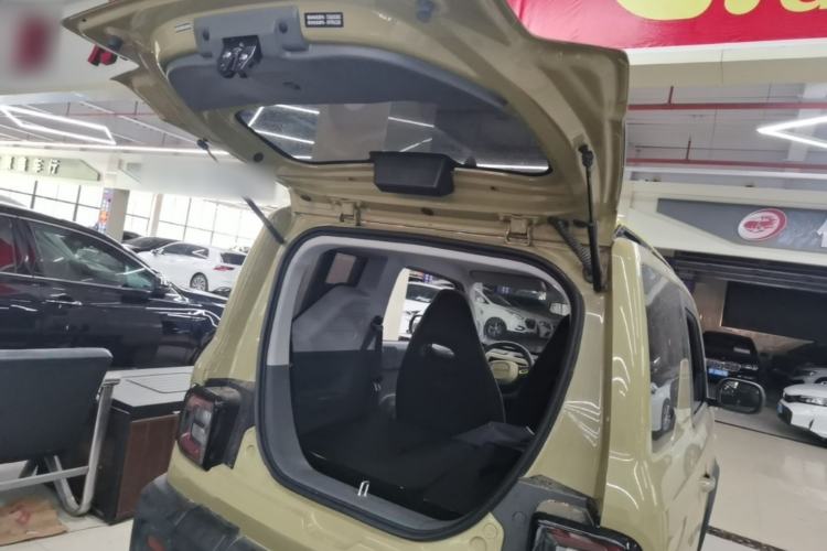 Used Geely Galaxy Panda 2024 200km Panda Rider Trunk