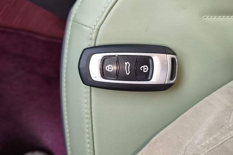 Used Geely Galaxy Panda 2024 200km Panda Rider Vehicle Key