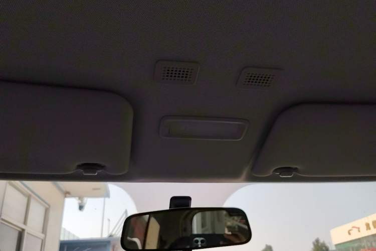 Used Geely Galaxy Panda 2024 Panda Mini 200km Endurance Bear Headliner