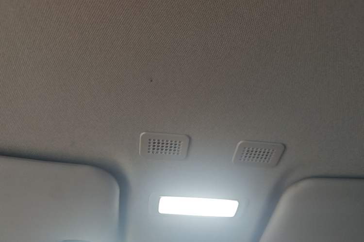 Used Geely Galaxy Panda 2024 Panda Mini 200km Endurance Bear Headliner
