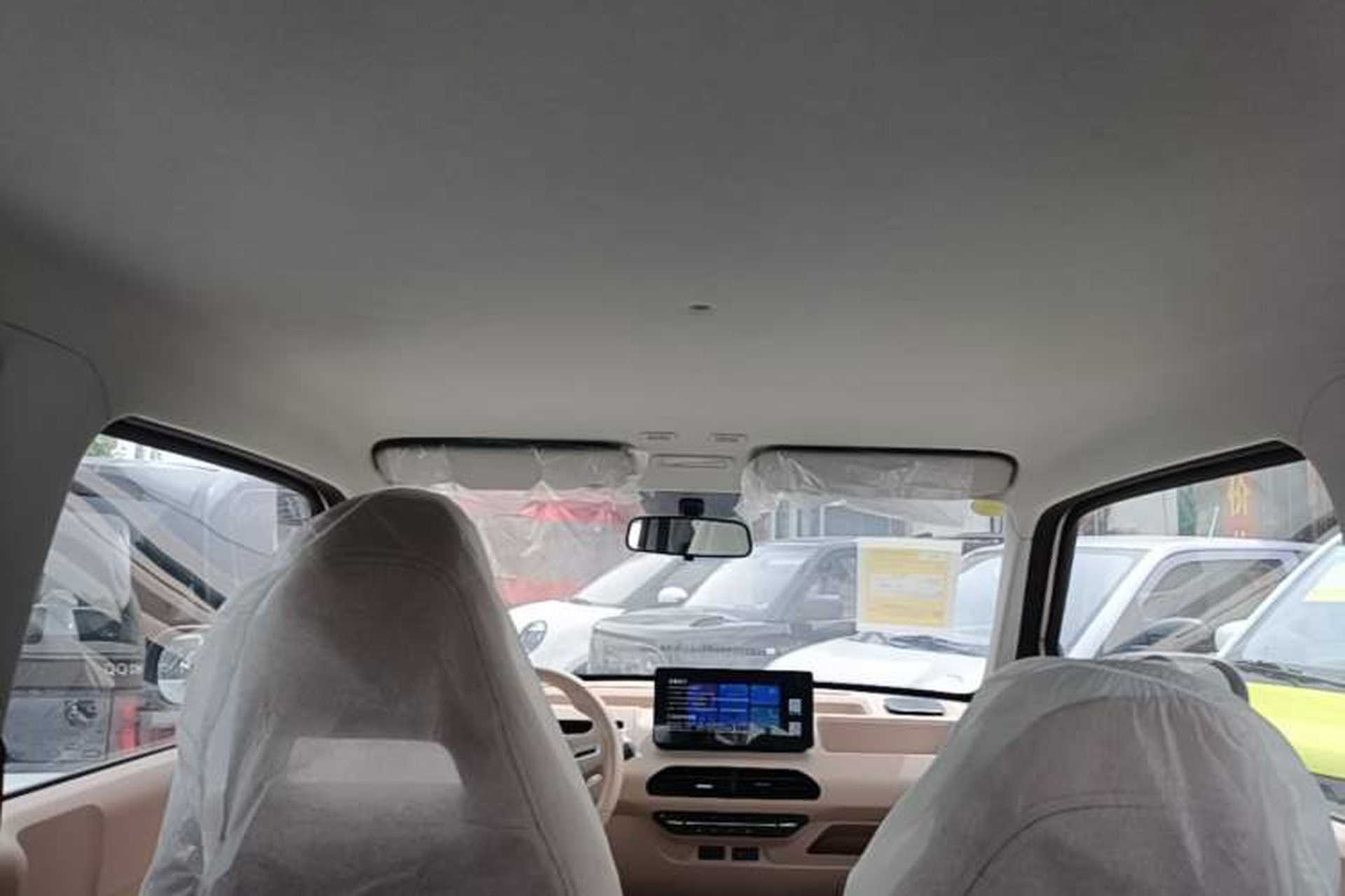 Used Geely Galaxy Panda 2024 Panda Mini 200km Endurance Bear Headliner