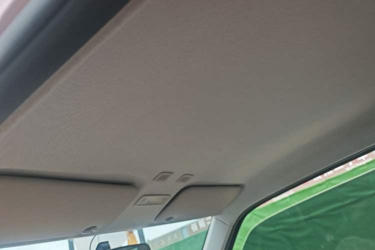 Used Geely Galaxy Panda 2024 Panda Mini 200km Endurance Bear Headliner
