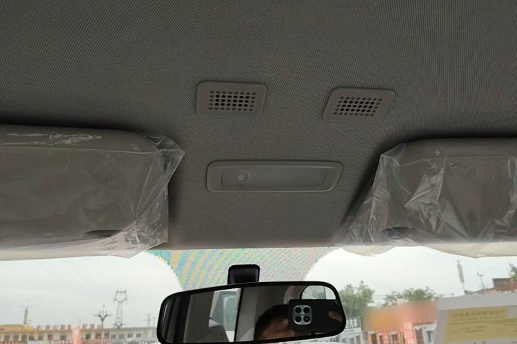 Used Geely Galaxy Panda 2024 Panda Mini 200km Endurance Bear Headliner