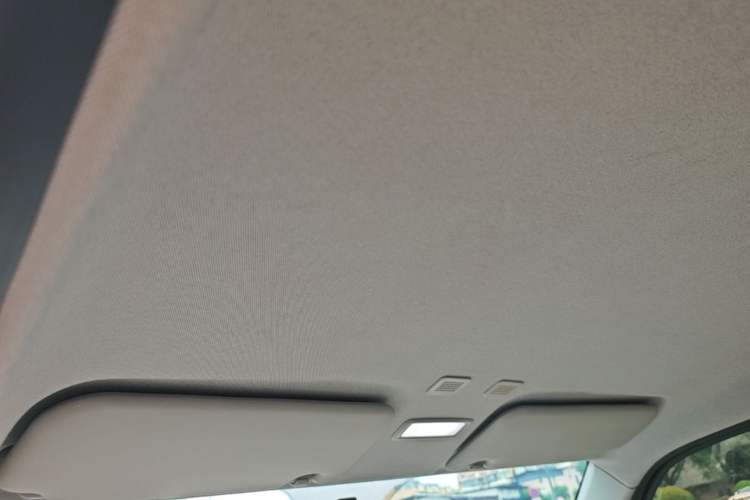 Used Geely Galaxy Panda 2024 Panda Mini 200km Endurance Bear Headliner