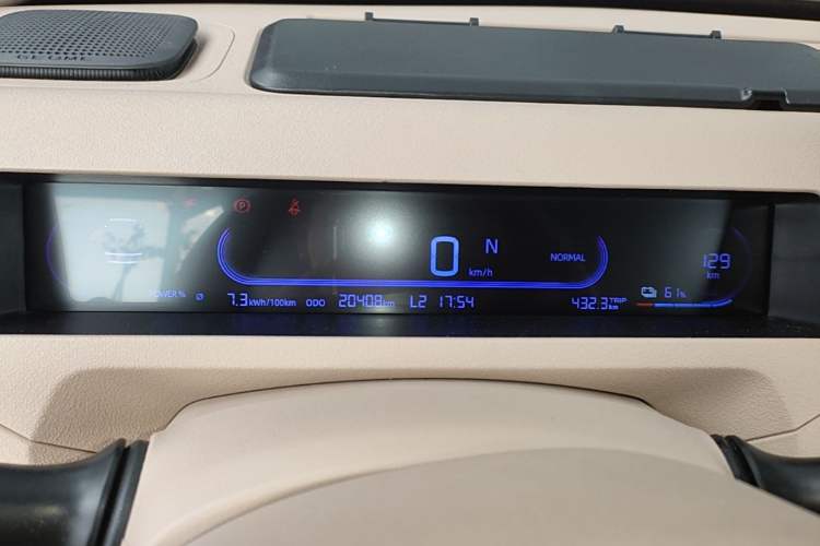 Used Geely Galaxy Panda 2024 Panda Mini 200km Longteng PRO Edition Instrument Cluster