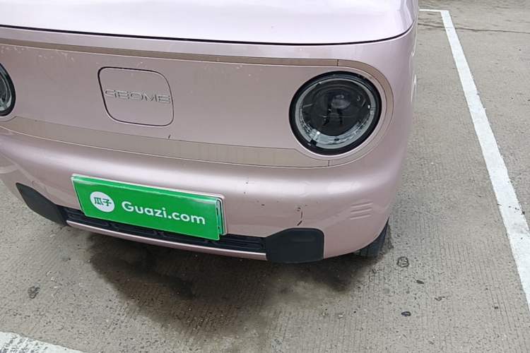 Used Geely Galaxy Panda 2024 Panda Mini 200km Endurance Bear Left Front Headlight