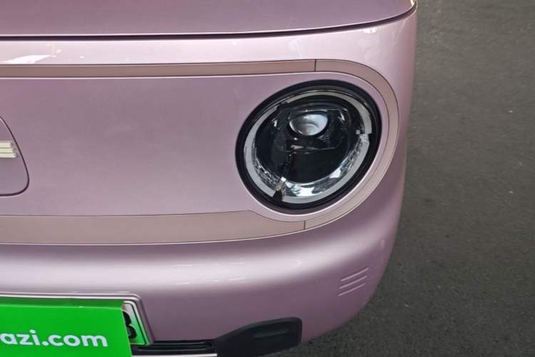 Used Geely Galaxy Panda 2024 Panda Mini 200km Endurance Bear Left Front Headlight