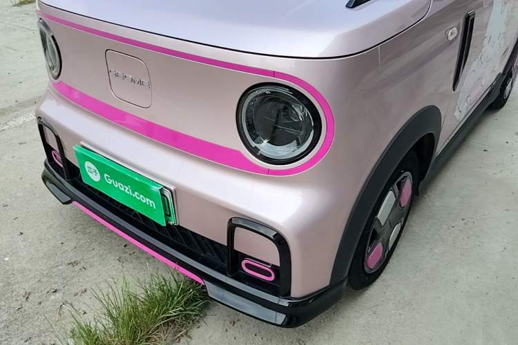 Used Geely Galaxy Panda 2024 200km Panda Kart Left Front Headlight