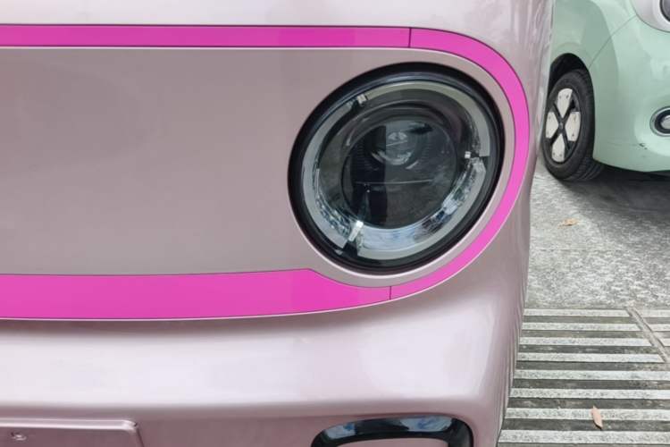 Used Geely Galaxy Panda 2024 200km Panda Kart Left Front Headlight