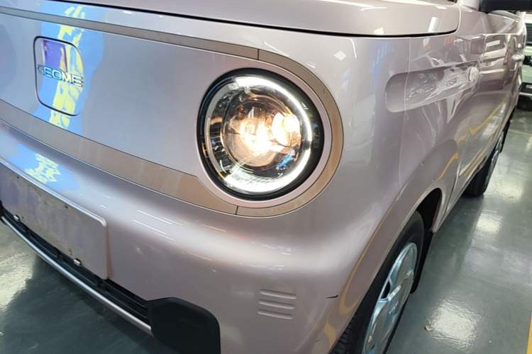 Used Geely Galaxy Panda 2024 Panda Mini 200km Longteng PRO Edition Left Front Headlight