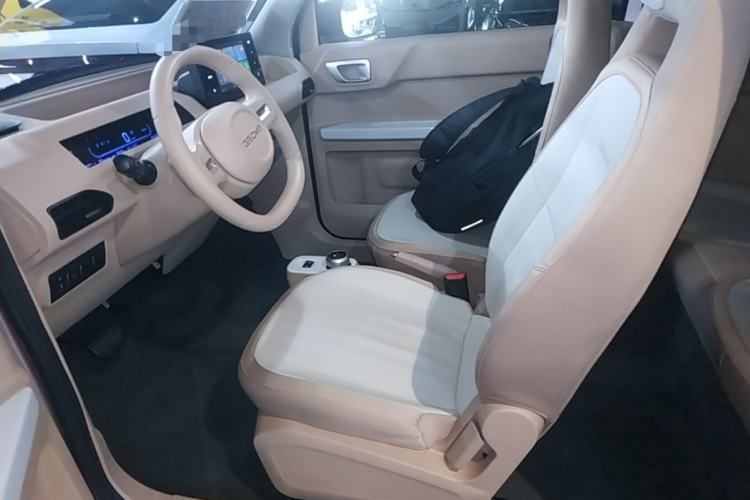 Used Geely Galaxy Panda 2024 Panda Mini 200km Longteng PRO Edition Left Front Seat
