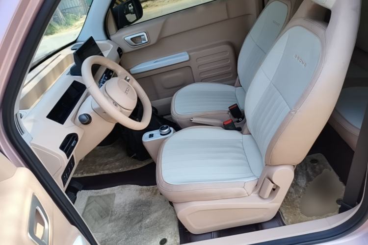 Used Geely Galaxy Panda 2024 Panda Mini 200km Endurance Bear Left Front Seat