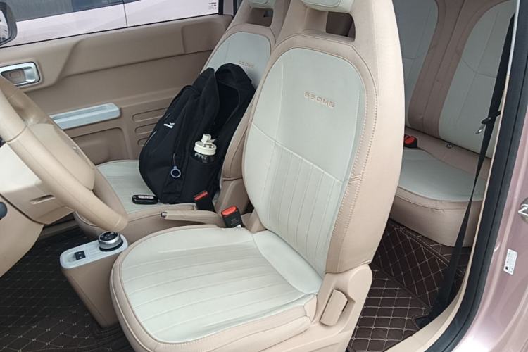 Used Geely Galaxy Panda 2024 Panda Mini 200km Endurance Bear Left Front Seat