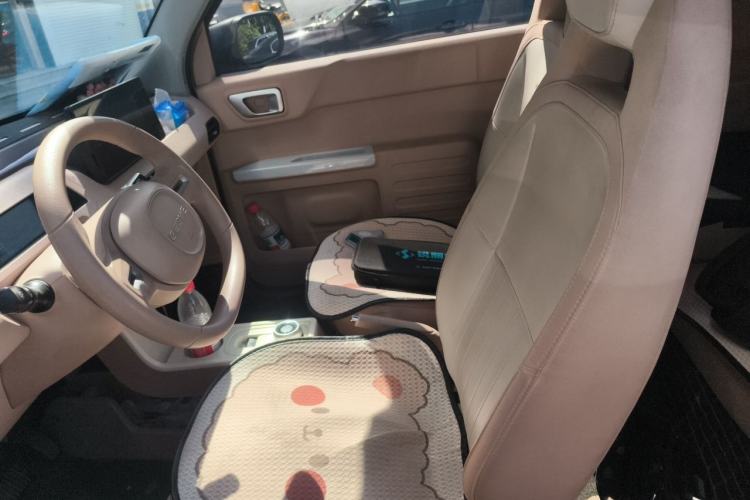 Used Geely Galaxy Panda 2024 Panda Mini 200km Endurance Bear Left Front Seat