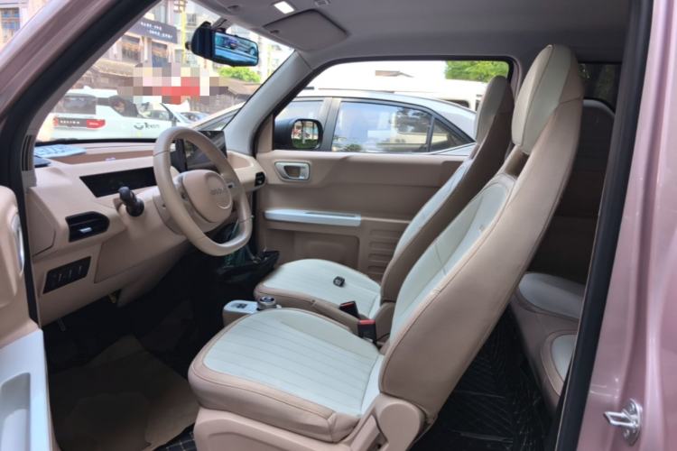Used Geely Galaxy Panda 2024 Panda Mini 200km Endurance Bear Left Front Seat