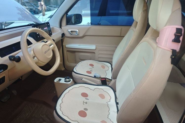 Used Geely Galaxy Panda 2024 Panda Mini 200km Endurance Bear Left Front Seat