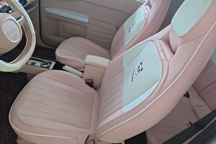 Used Geely Galaxy Panda 2024 Panda Mini 200km Endurance Bear Left Front Seat
