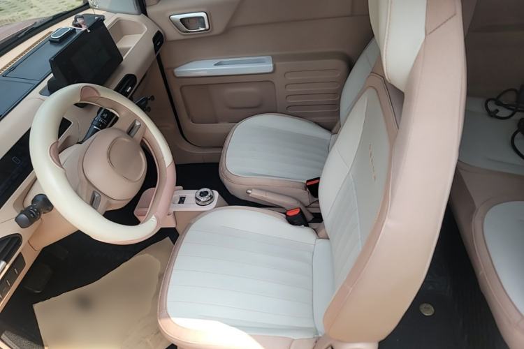 Used Geely Galaxy Panda 2024 Panda Mini 200km Endurance Bear Left Front Seat