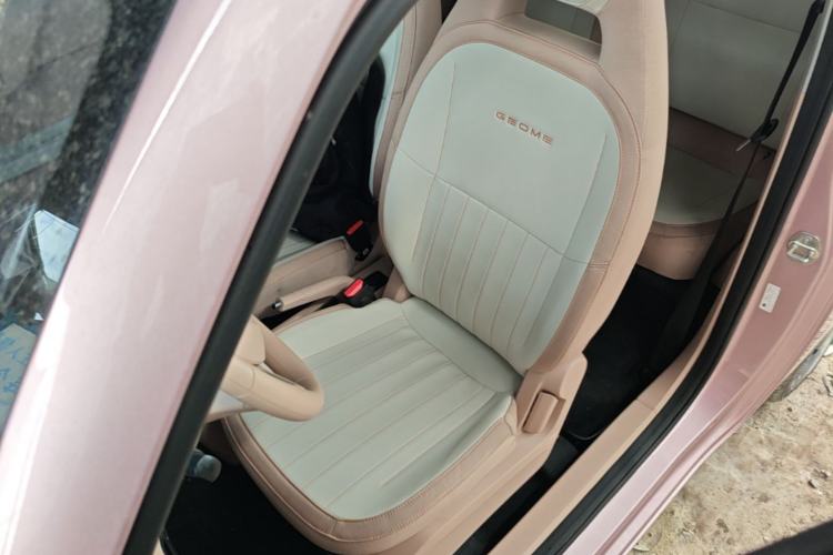 Used Geely Galaxy Panda 2024 Panda Mini 200km Endurance Bear Left Front Seat