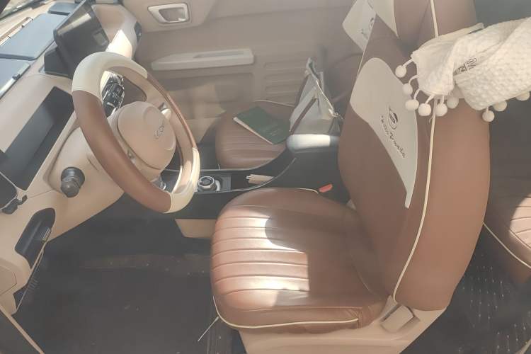Used Geely Galaxy Panda 2024 Panda Mini 200km Endurance Bear Left Front Seat