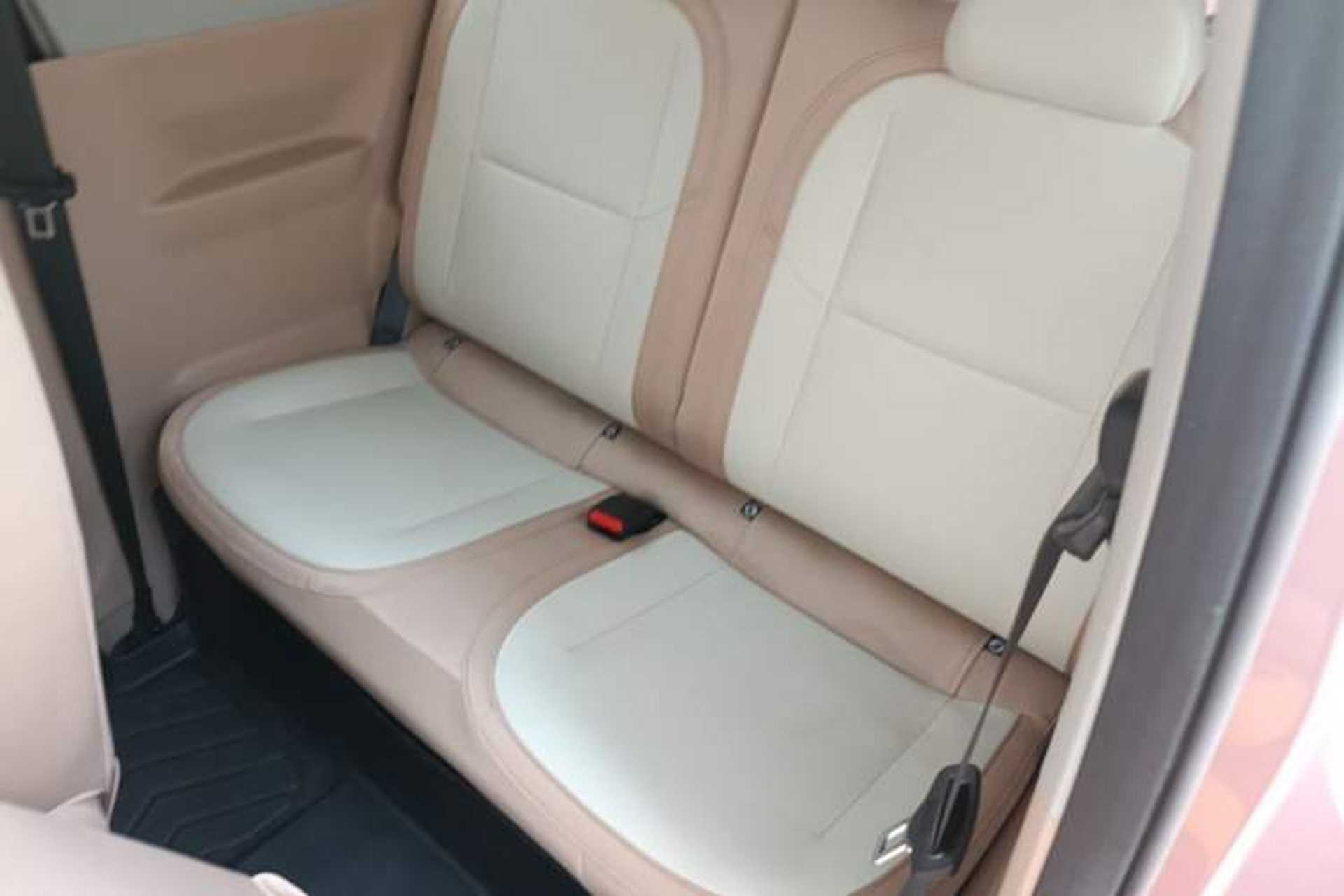 Used Geely Galaxy Panda 2024 Panda Mini 200km Endurance Bear Left Rear Seat