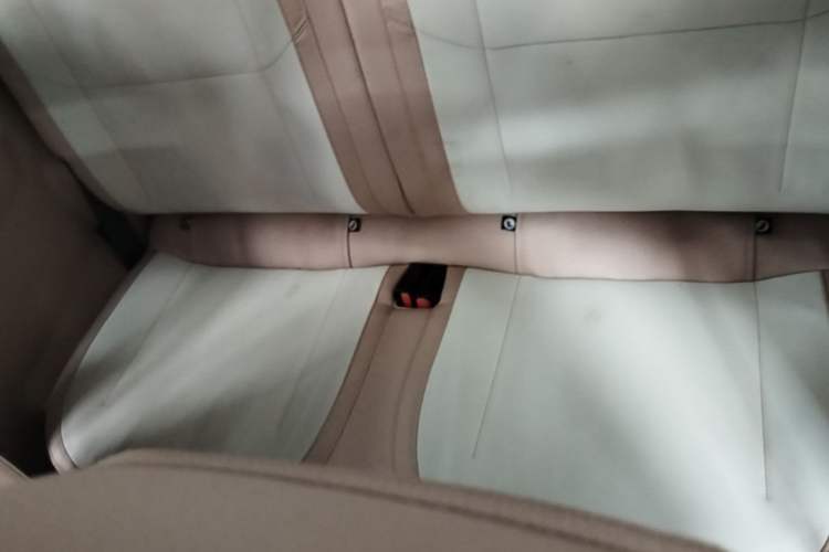 Used Geely Galaxy Panda 2024 Panda Mini 200km Endurance Bear Left Rear Seat