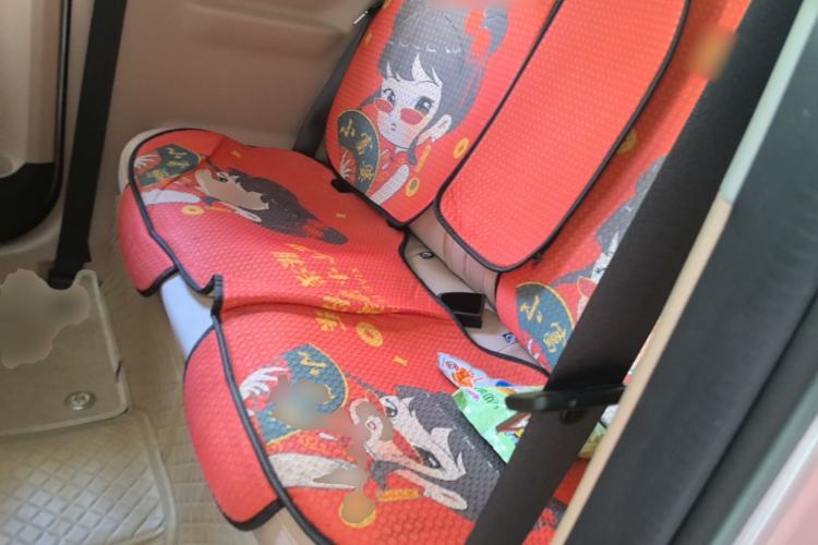 Used Geely Galaxy Panda 2024 Panda Mini 200km Endurance Bear Left Rear Seat