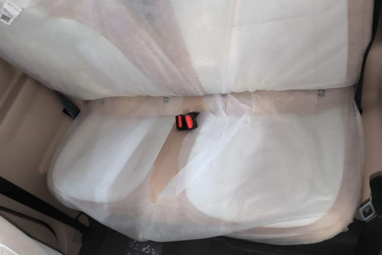 Used Geely Galaxy Panda 2024 Panda Mini 200km Endurance Bear Left Rear Seat