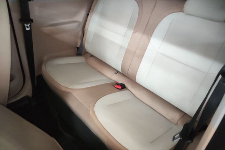 Used Geely Galaxy Panda 2024 Panda Mini 200km Endurance Bear Left Rear Seat