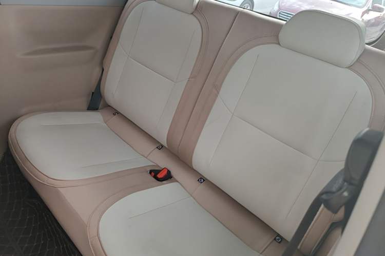 Used Geely Galaxy Panda 2024 Panda Mini 200km Longteng PRO Edition Left Rear Seat