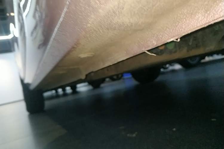 Used Geely Galaxy Panda 2024 Panda Mini 200km Longteng PRO Edition Left Side Sill