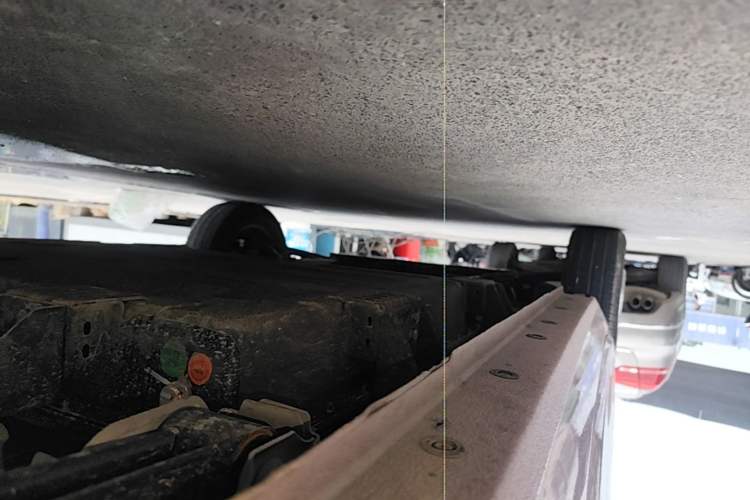 Used Geely Galaxy Panda 2024 Panda Mini 200km Endurance Bear Left Side Sill