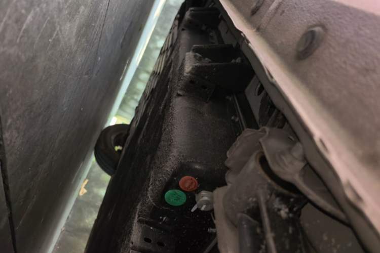 Used Geely Galaxy Panda 2024 Panda Mini 200km Endurance Bear Left Side Sill
