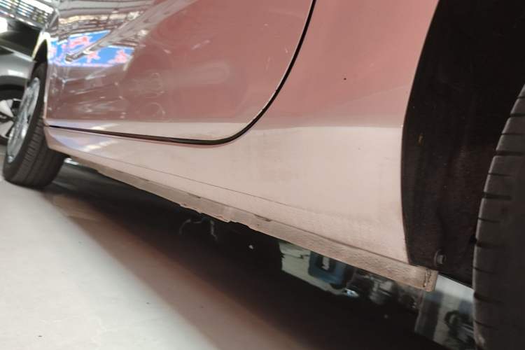 Used Geely Galaxy Panda 2024 Panda Mini 200km Longteng PRO Edition Left Side Sill