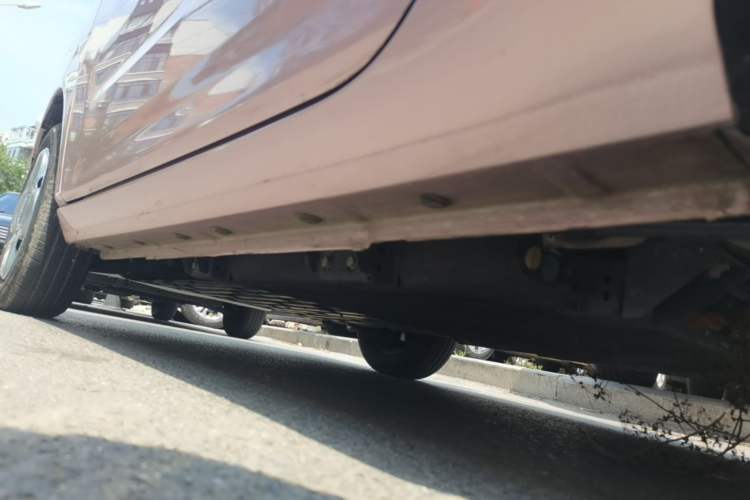 Used Geely Galaxy Panda 2024 Panda Mini 200km Longteng PRO Edition Left Side Sill